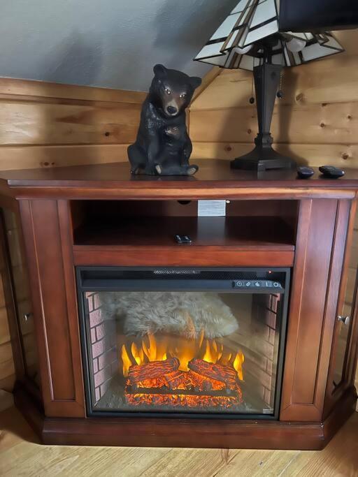 Oakland Cubs Den - Hot Tub- Walk To Lake- Fire Pit - Kayaks מראה חיצוני תמונה